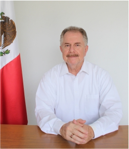 LIC. VICENTE REYNA PÉREZ